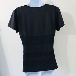 Eleven by Venus Williams black and dark blue t shirt size L.   A365